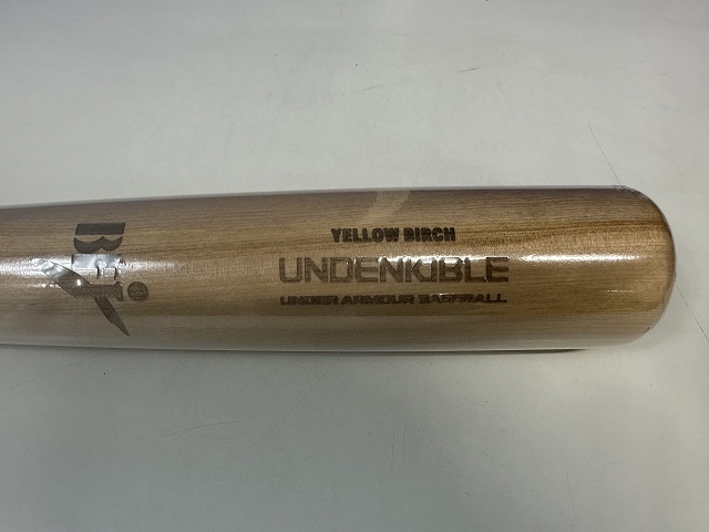 アンダーアーマー 硬式用木製バット 吉田正尚型 1371234 84cm/910g