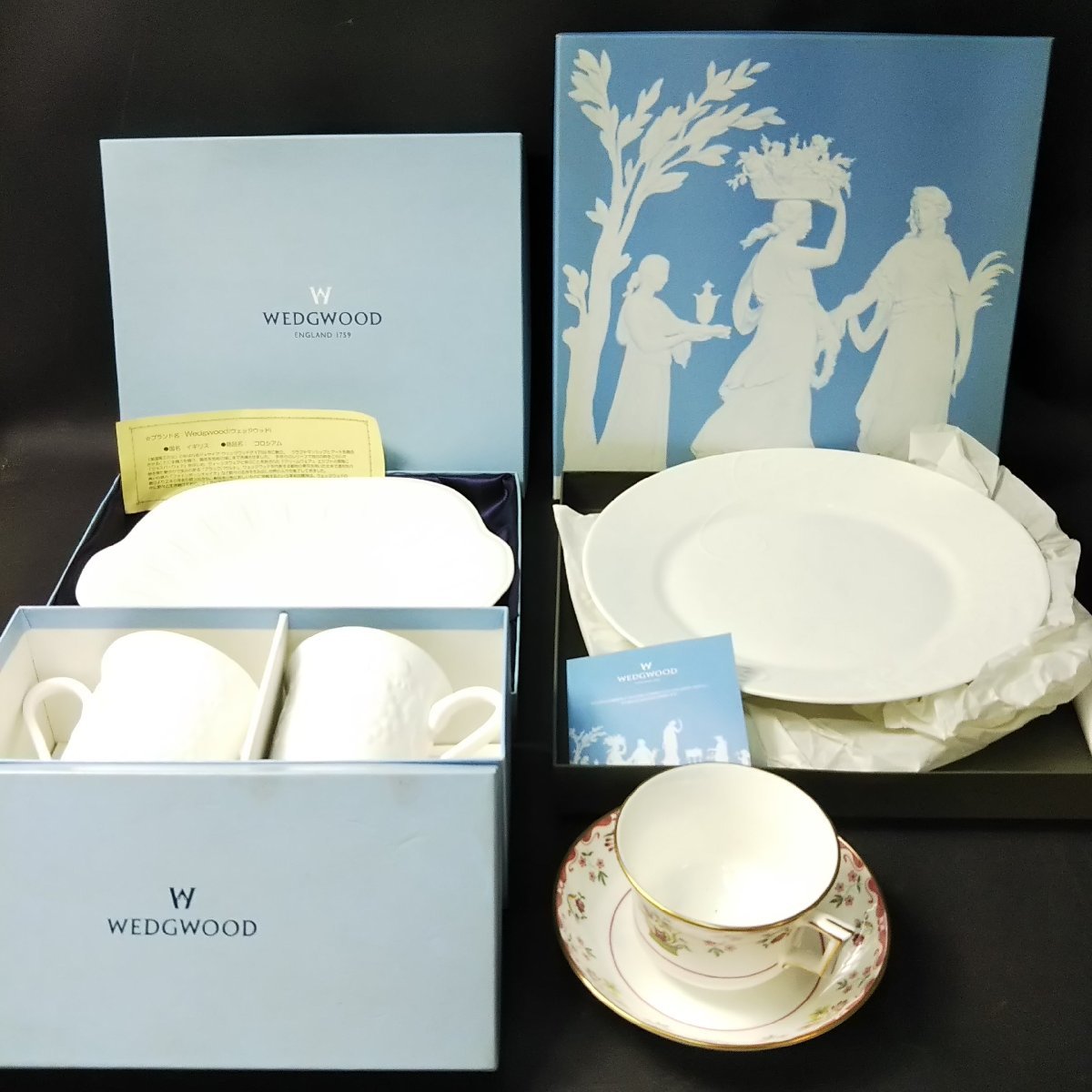 大得価，限定SALE 多 WEDGWOOD ウェッジウッド 洋食器いろいろまとめて カップ&ソーサー/ プレート/マグなど 埼玉戸田店(ウェッジウッド)｜売買されたオークション情報、yahooの商品情報をアーカイブ公開 - オ ウェッジウッド