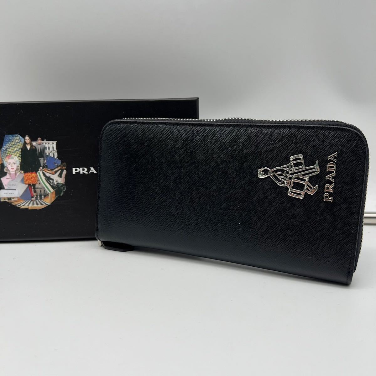 箱付き・未使用に近い】PRADA プラダ 財布 ウォレット wallet ラウンド 