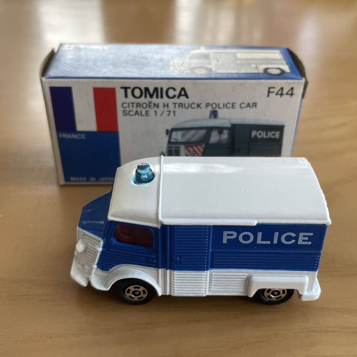 トミカ 青箱 シトロエン Hトラック ポリスカー F44
