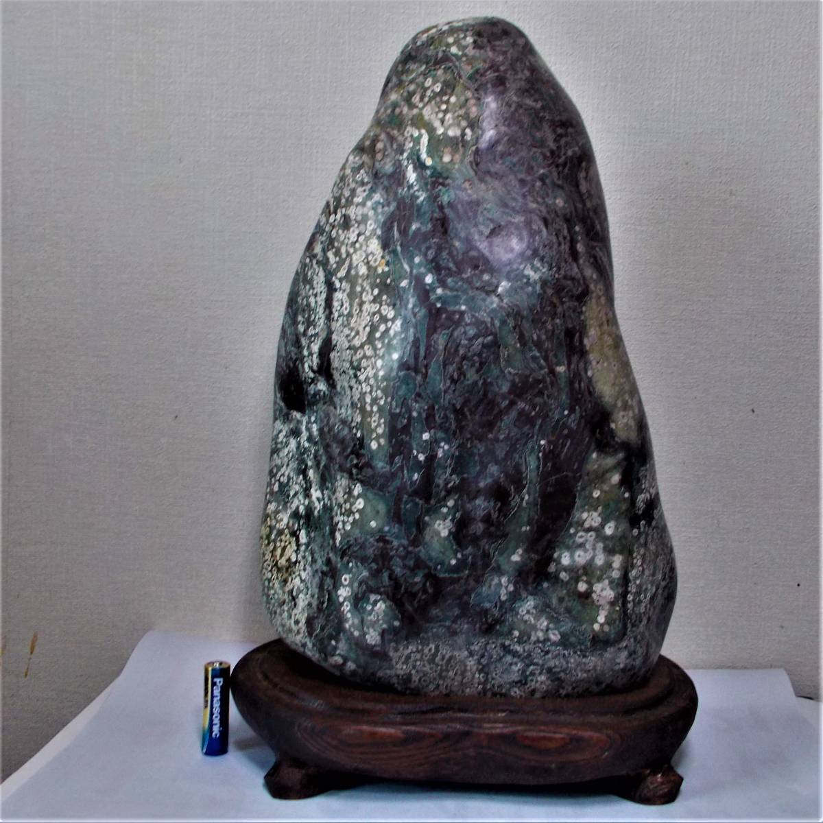 鑑賞石 美石 水石 （師走特別出品】〜時代感抜群の古谷石『目出鯛 