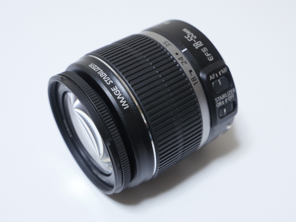Canon EF-S 18-55mm F3.5-5.6 IS 別売フード、フィルター付