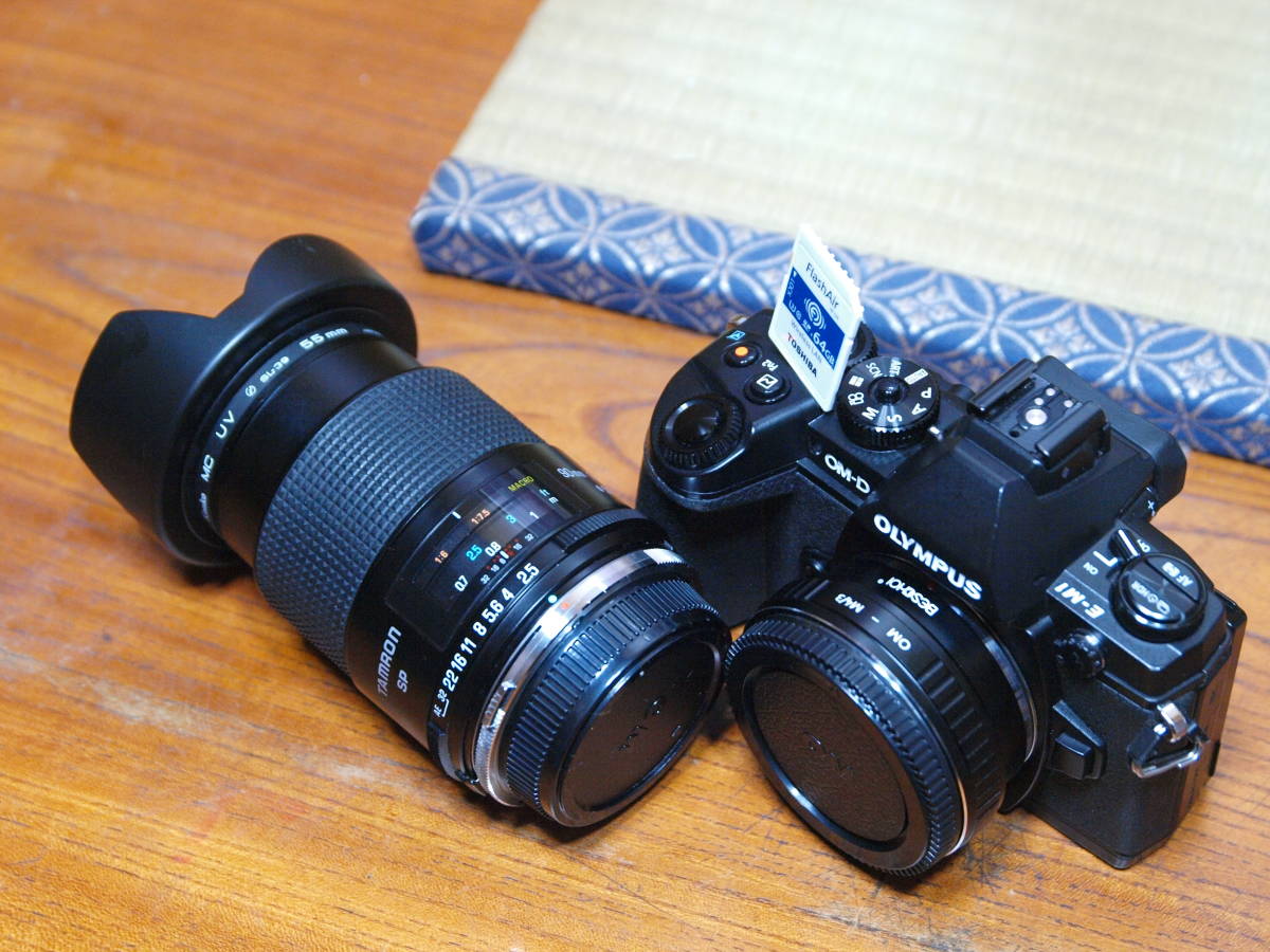 【ボディ＆レンズ】TAMRON タムロン SP 90mm F2.5 MACRO 52BB と OLYMPUS デジタル一眼レフカメラ E-M1 ボディ