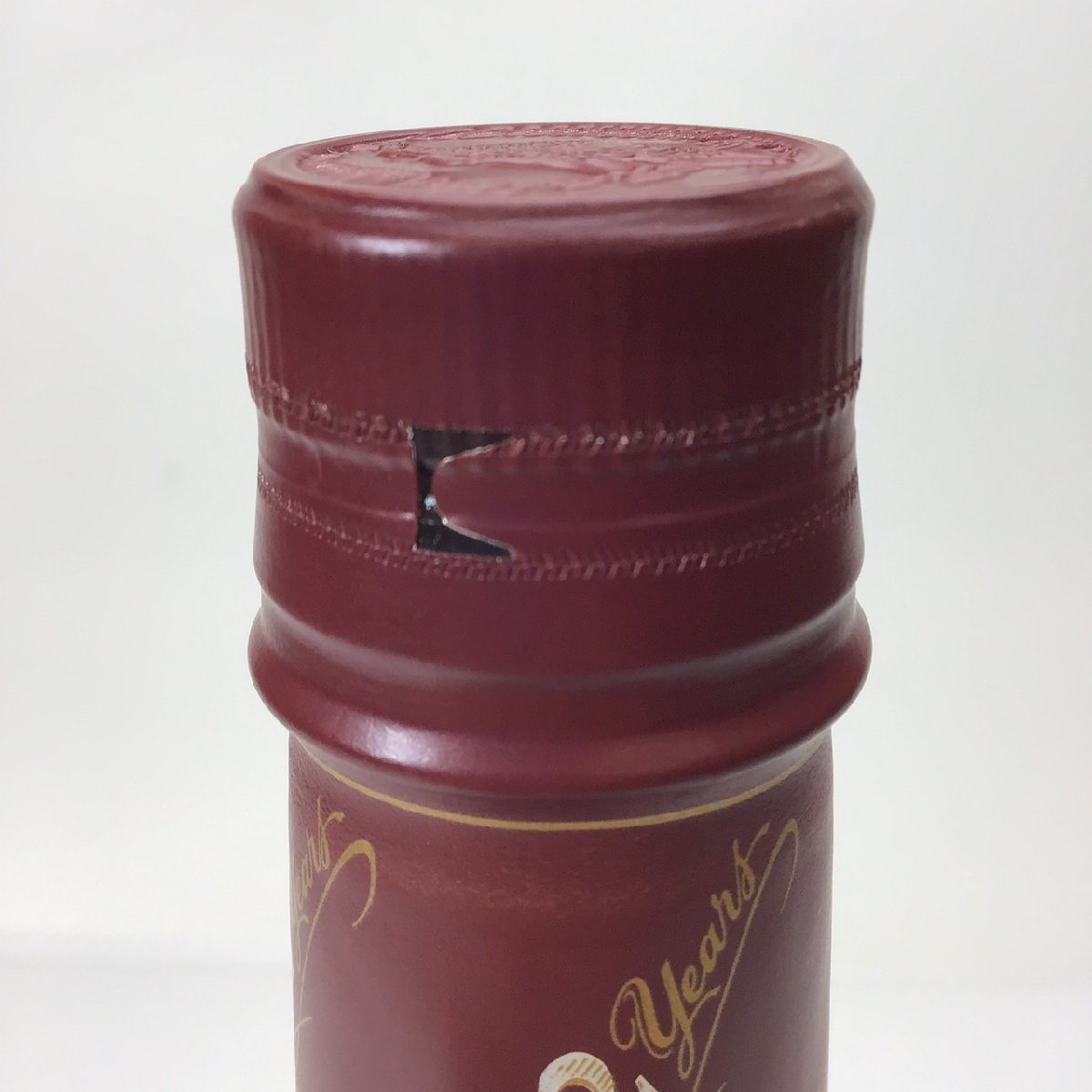 ワイルドターキー 12年 101PROOF 700ml 未開栓 未開栓 ワイルドターキー 12年 箱付 700ml 50.5％ 4J-34-2-139542-A