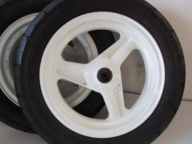 NSR50純正ホイール　送料込み！ レア ホンダ 純正 NSR50 レース定番 前期ホイール前後セット ミニ 希少