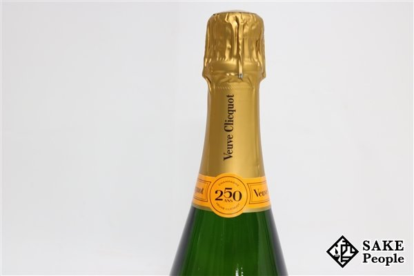【SALE，限定SALE】 □注目! ヴーヴ・クリコ イエローラベル 250周年記念ボトル 750ml 12％ シャンパン