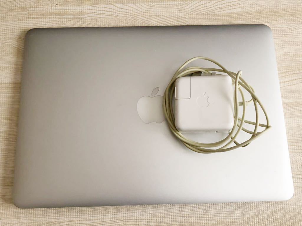 Air Apple MacBook - M2 Yahoo!オークション □奇跡1円スタート SSD
