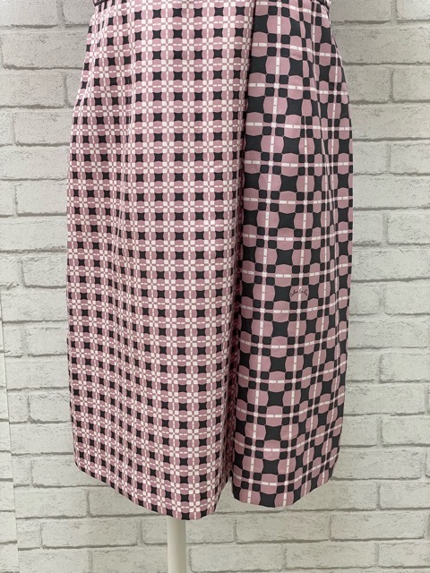 I03705) ハナエモリ HANAE MORI ALMA EN ROSE 総柄 半袖タック