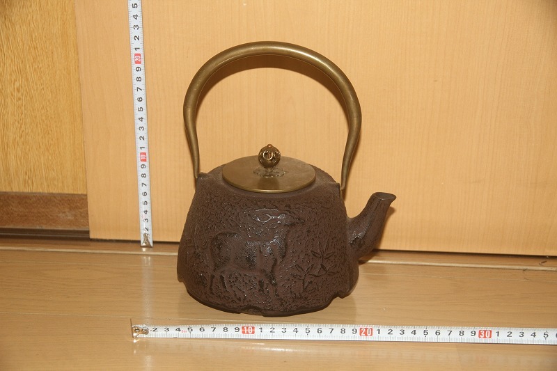 龍文堂 鉄瓶 丸形 水漏れなし 時代 茶道具 煎茶道具 煎茶道具 鉄瓶 龍文