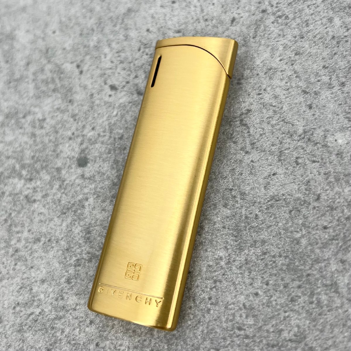 希少 未使用品 GIVENCHY ジバンシィ GV5000 ガス シガレット ライター 