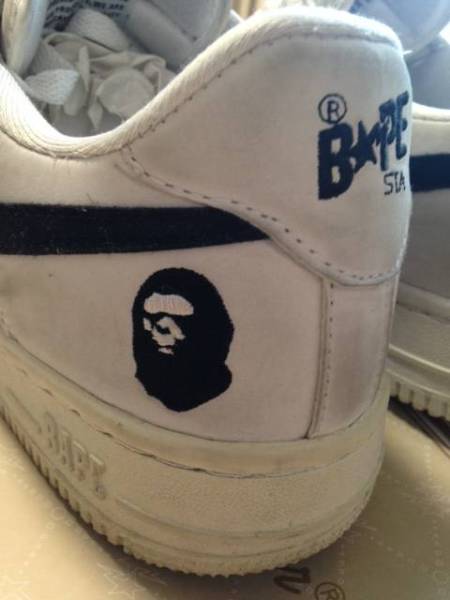 BAPE STA 白黒 猿ししゅう入り 中古 サイズ28