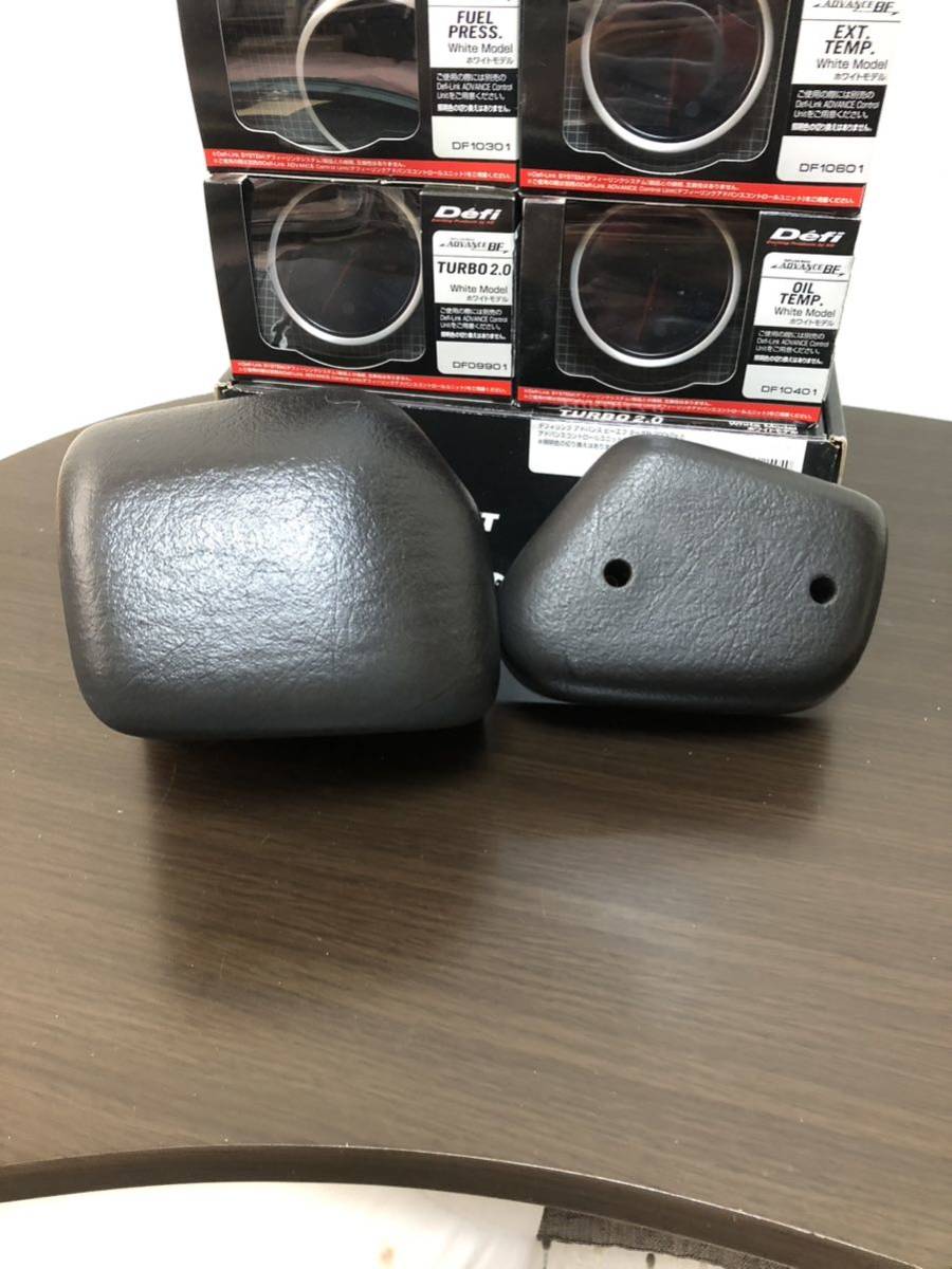 定番人気，100%新品 超 日産純正オプション S13 シルビア 180SX用 ニーパッド 左右(日産用)｜売買されたオークション情報、yahooの商品情報をアーカイブ公開 - オークファン 日産用