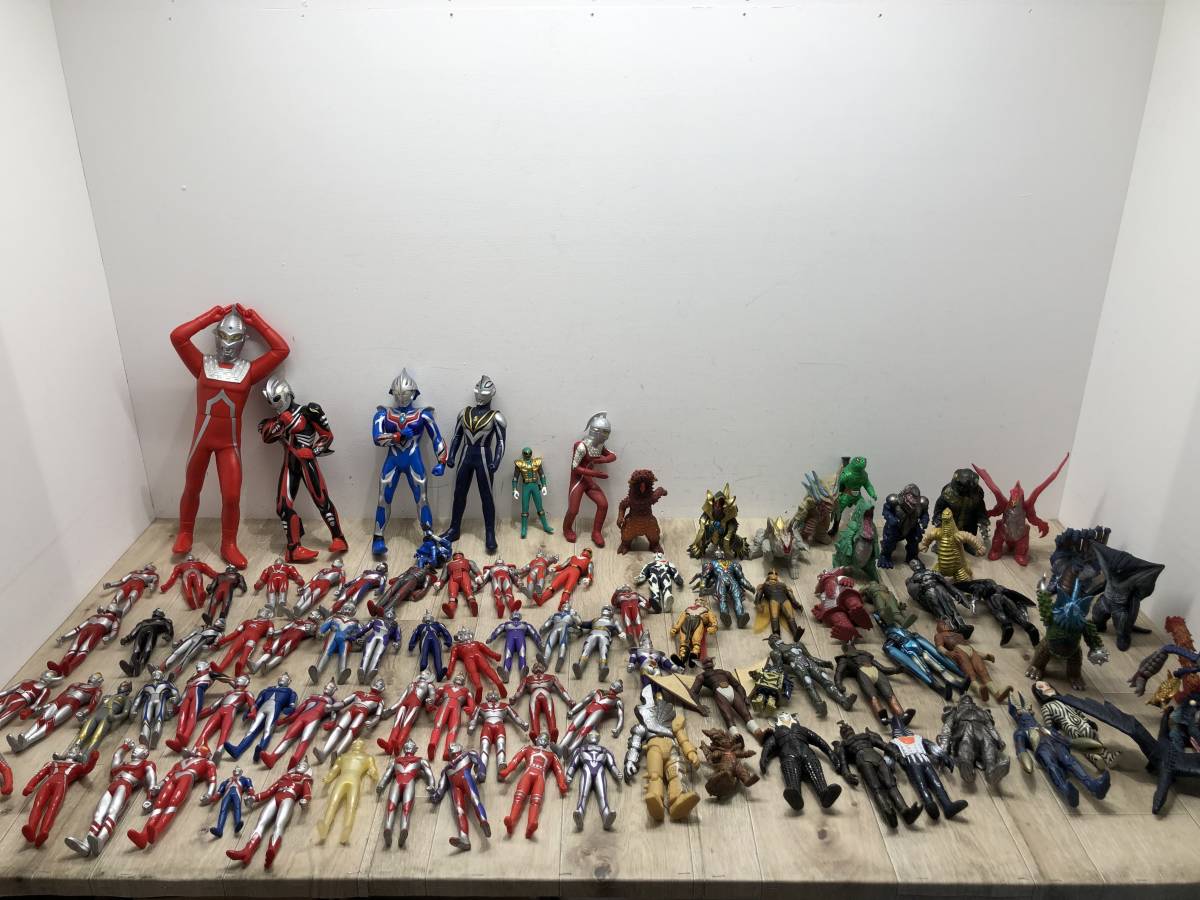098 F） 1円～ ※ジャンク※ウルトラマン 怪獣 特撮 ソフビ フィギュア 