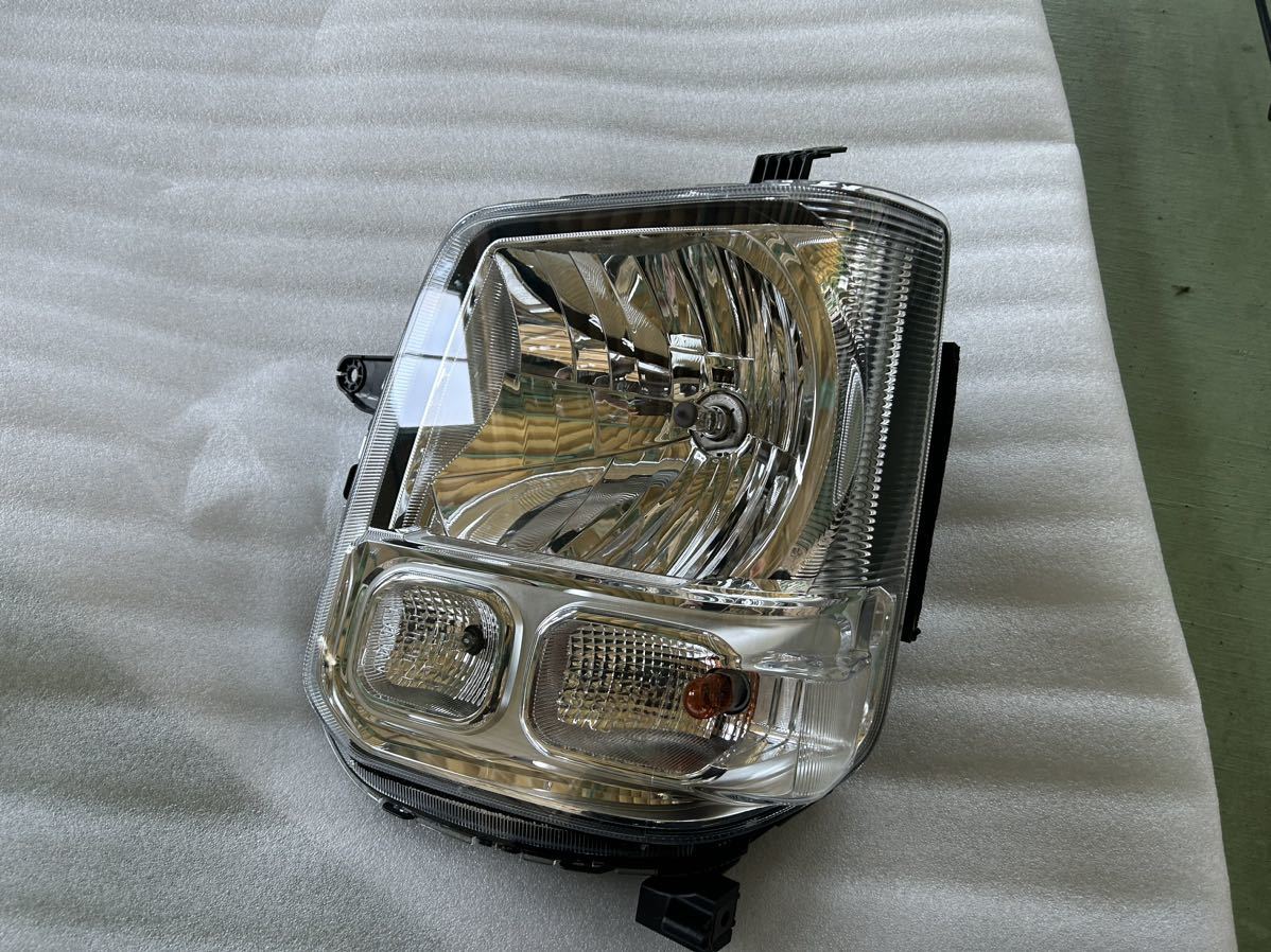 35320-64P01 新車外し エブリィ 左 ヘッドライト 助手席 DA17V スズキ