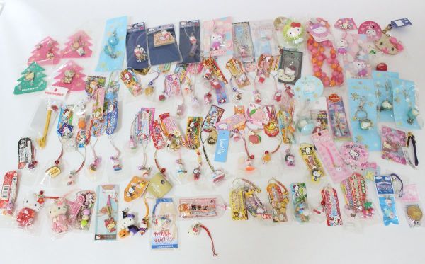 ● ハローキティ ご当地 根付ストラップ グッズ まとめてセット●NOE08965　マルちゃん焼きそば ヤクルト400 チャームストラップ ミラー