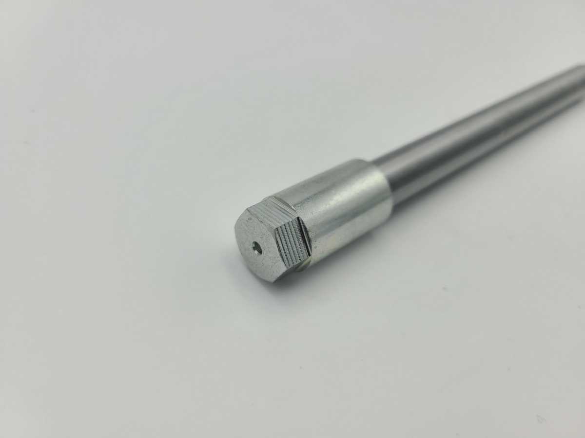 CBX550F新品専門店リプロフロントアクスルシャフト CBX550F フロントアクスルシャフト リプロ 希少 メーカー廃盤 フロント