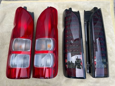 おまけ付】トヨタ ハイエース200系 DX純正 テールランプ 左右セット
