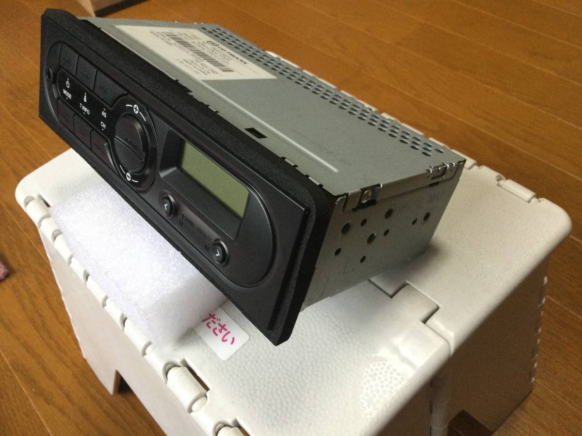 新車外し 24V USB AUX オーディオ FM AM 日野 ラジオ 日野純正
