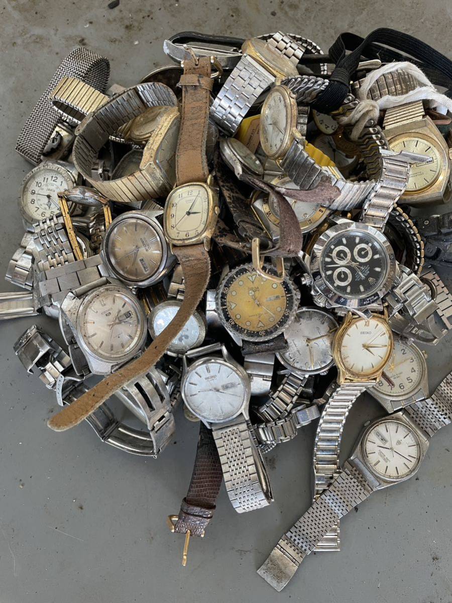 SEIKO 腕時計 セイコー 60代におすすめの腕時計は？プレゼントの選び方