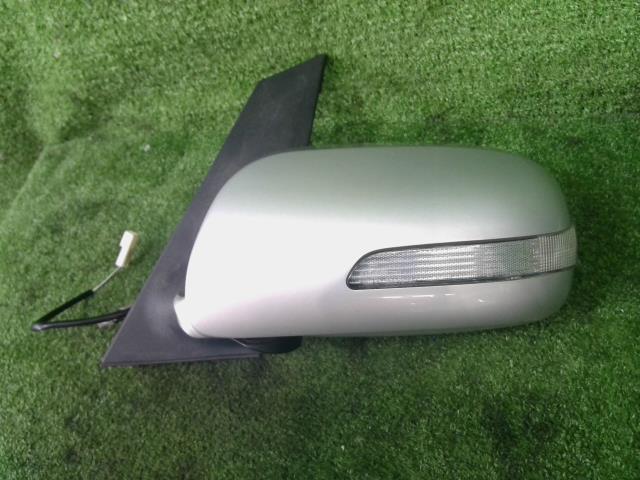 プリウス DAA-NHW20 左 ドアミラー サイドミラー S10THエディション 1NZ-FXE 1F7 H20年 銀 シルバー 08411-47010-B1