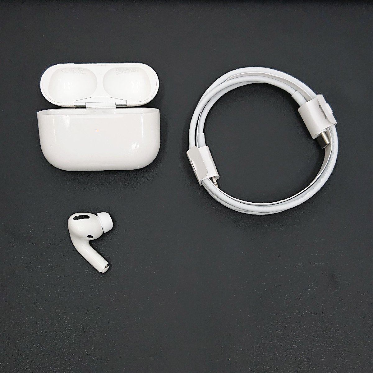 [9304-010] Apple　AirPods Pro　第1世代 【訳あり品】 現状販売　アップル　エアーポッズ　ワイヤレスイヤホン　左耳　充電ケース