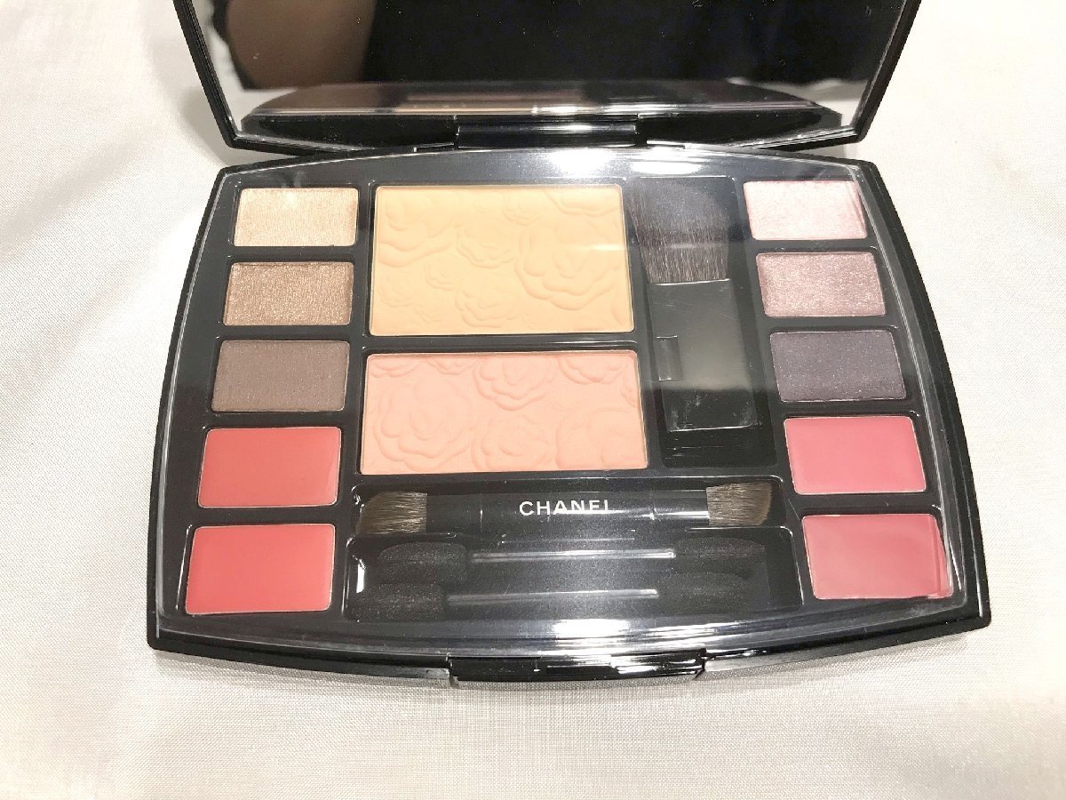 メイクアップ 【CHANEL】トラベル メークアップ パレット / アーモニー