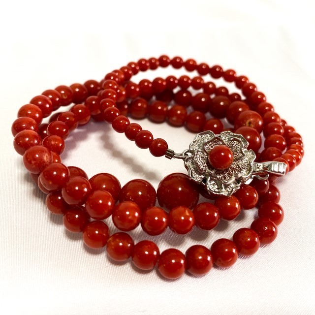 血赤珊瑚 ネックレス 62cm 9mm-4mm 28.95g Silver クラスプ 照りツヤ良好 丸玉 ラウンド形状 宝石珊瑚 天然サンゴ コーラル coral A710