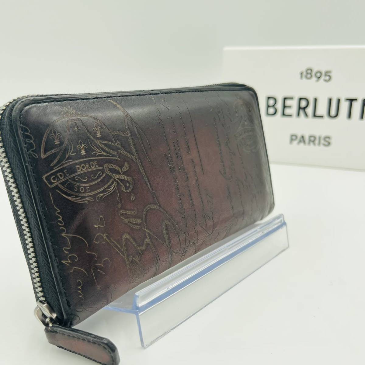 ベルルッティ 美品》Berluti (ベルルッティ)長財布 トゥジュール) - 黒