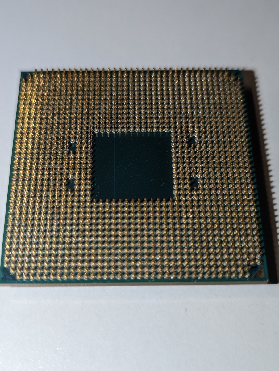 AMD Ryzen7 5700x ジャンク ピン折れ 0 5700X Ryzen without cooler