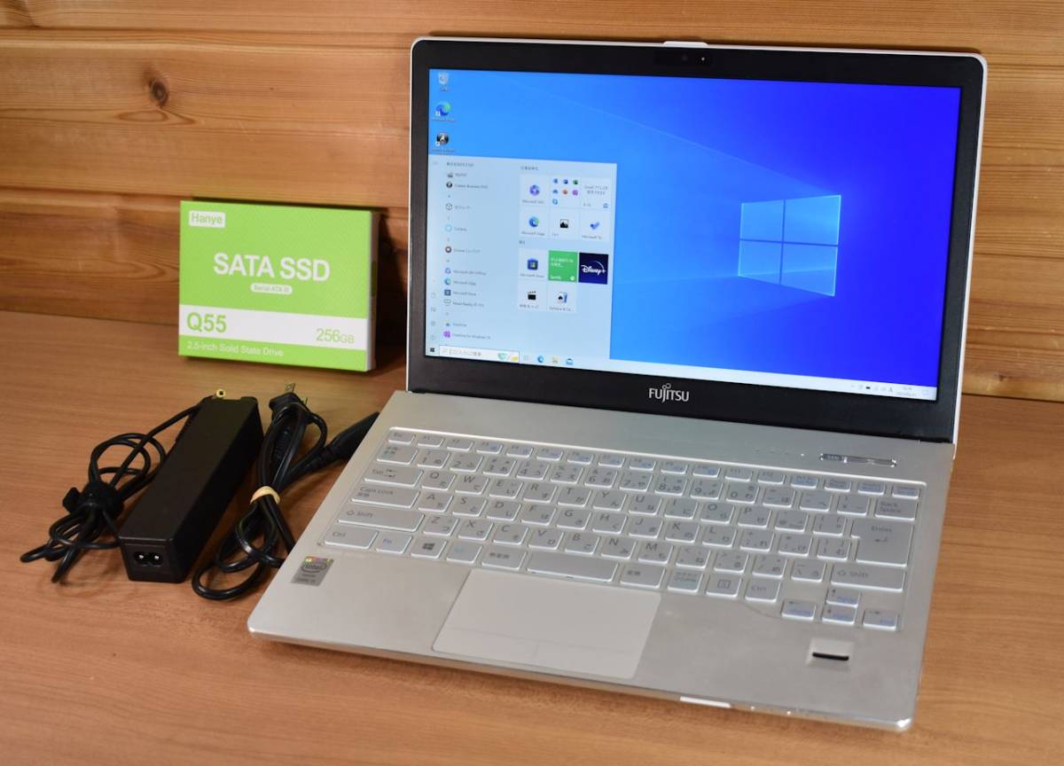 軽量/新品高速SSD/超高解像度WQHD/Core i5/8GB/Webカメラ/W-Fi/Bluetooth/スーパーマルチ〓FMV SH75/M〓