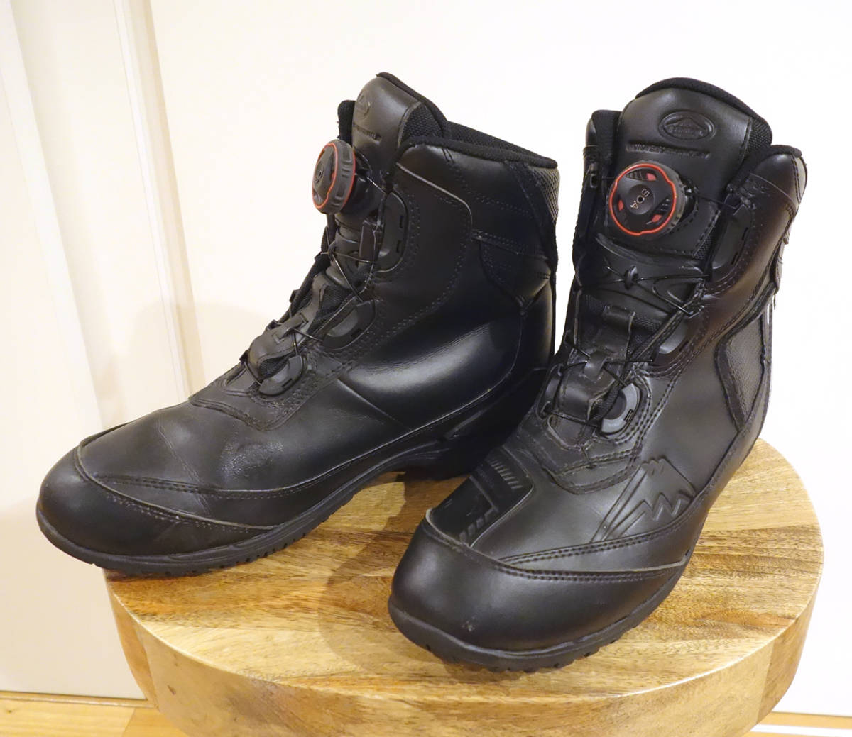 クシタニ KUSHITANI k-4575 アドーネシューズ BOAライディングブーツ 