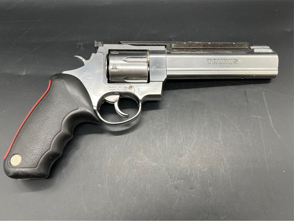 マルシン トーラスRAGING BULL 44 MAGNUM 6.5インチ マルシン トーラス