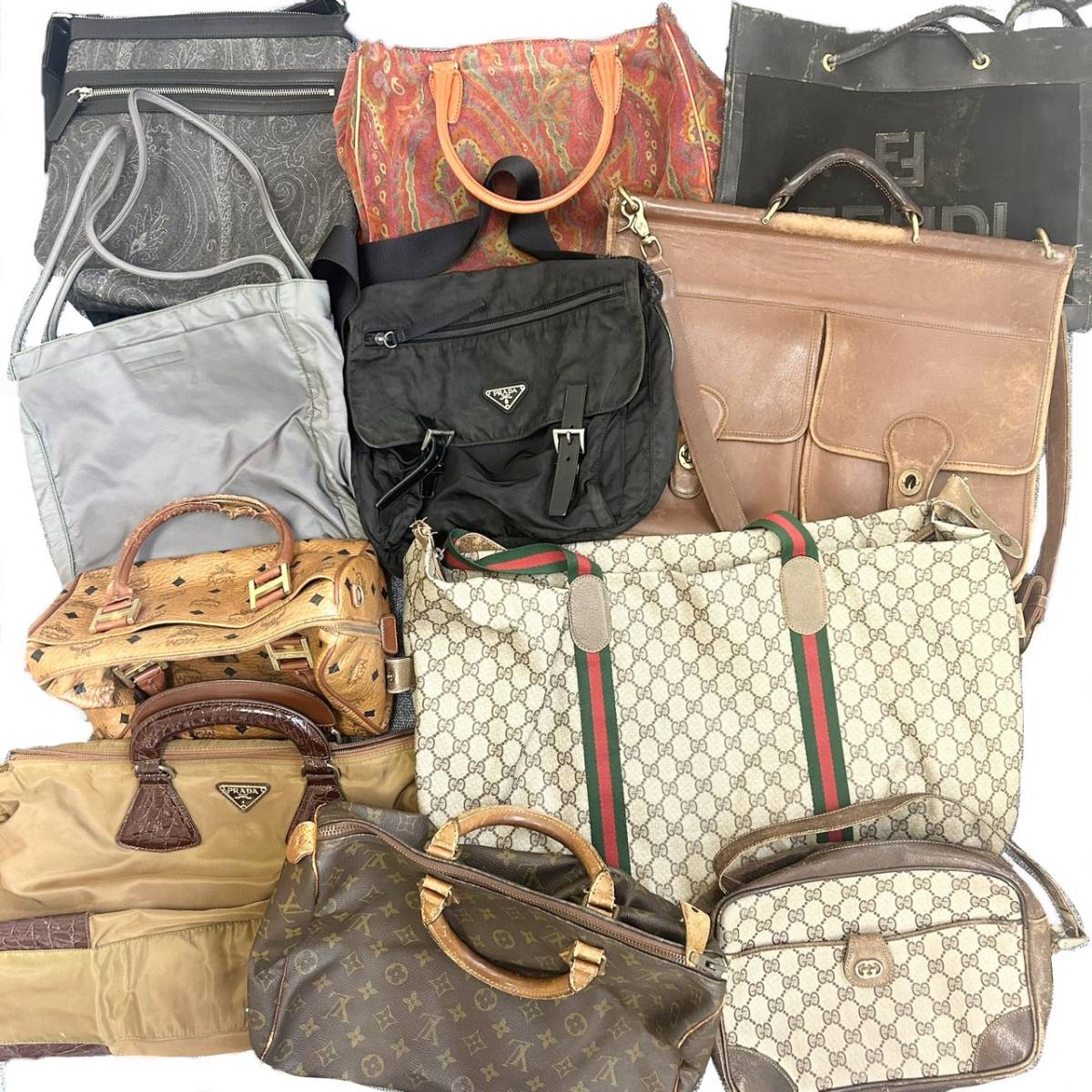 1円〜　ブランド　バッグ　まとめ　11点セット　ルイヴィトン　グッチ　プラダ　フェンディ　エトロ　MCM 2140