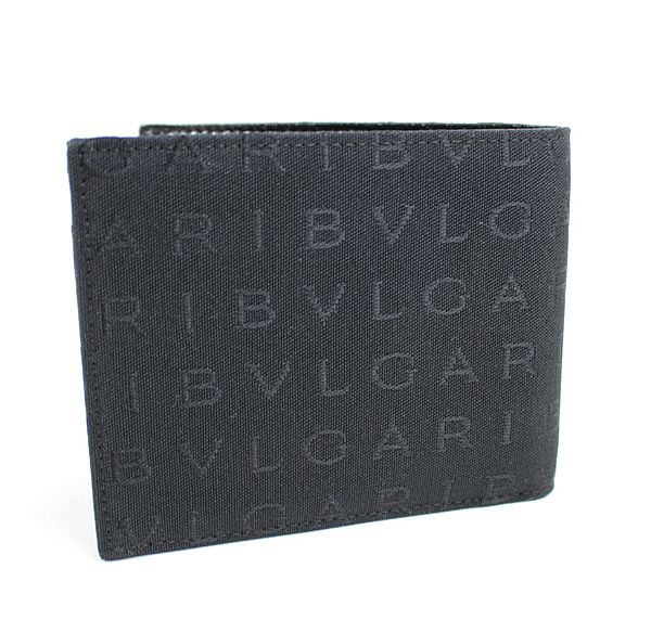 ブルガリ 二つ折り札入れ　財布　ブラック　黒 美品 新品同様　ロゴマニア　q921