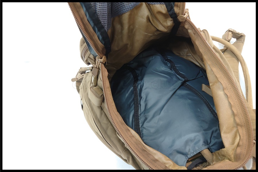 東京)CAMELBAK キャメルバック TALON H2O バックパック(個人装備 