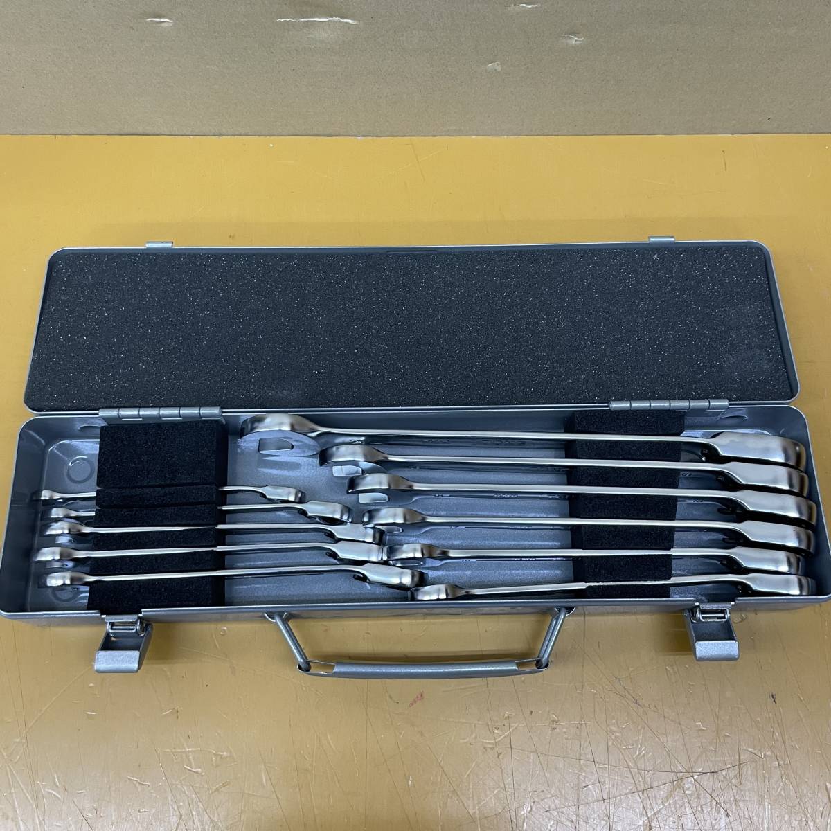 トネ/TONE　切替式ラチェットめがねレンチセット　RMR110