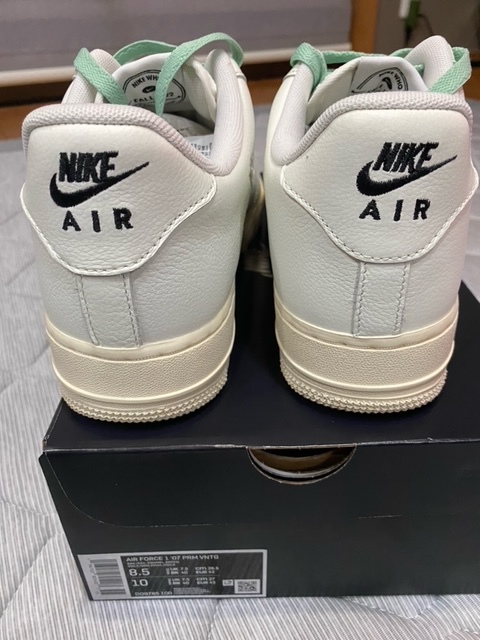 ナイキ エアフォース（NIKE AIR FORCE）1.07 プレミアム ビンテージ 