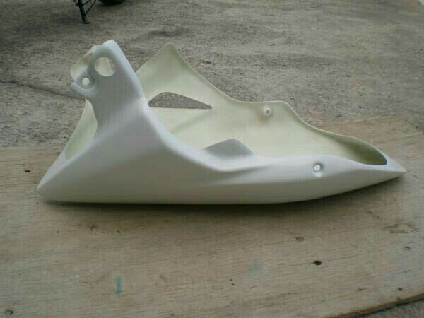 FRP製 mc41CBR250HRC公認レース用アンダートレイ 【公式通販】