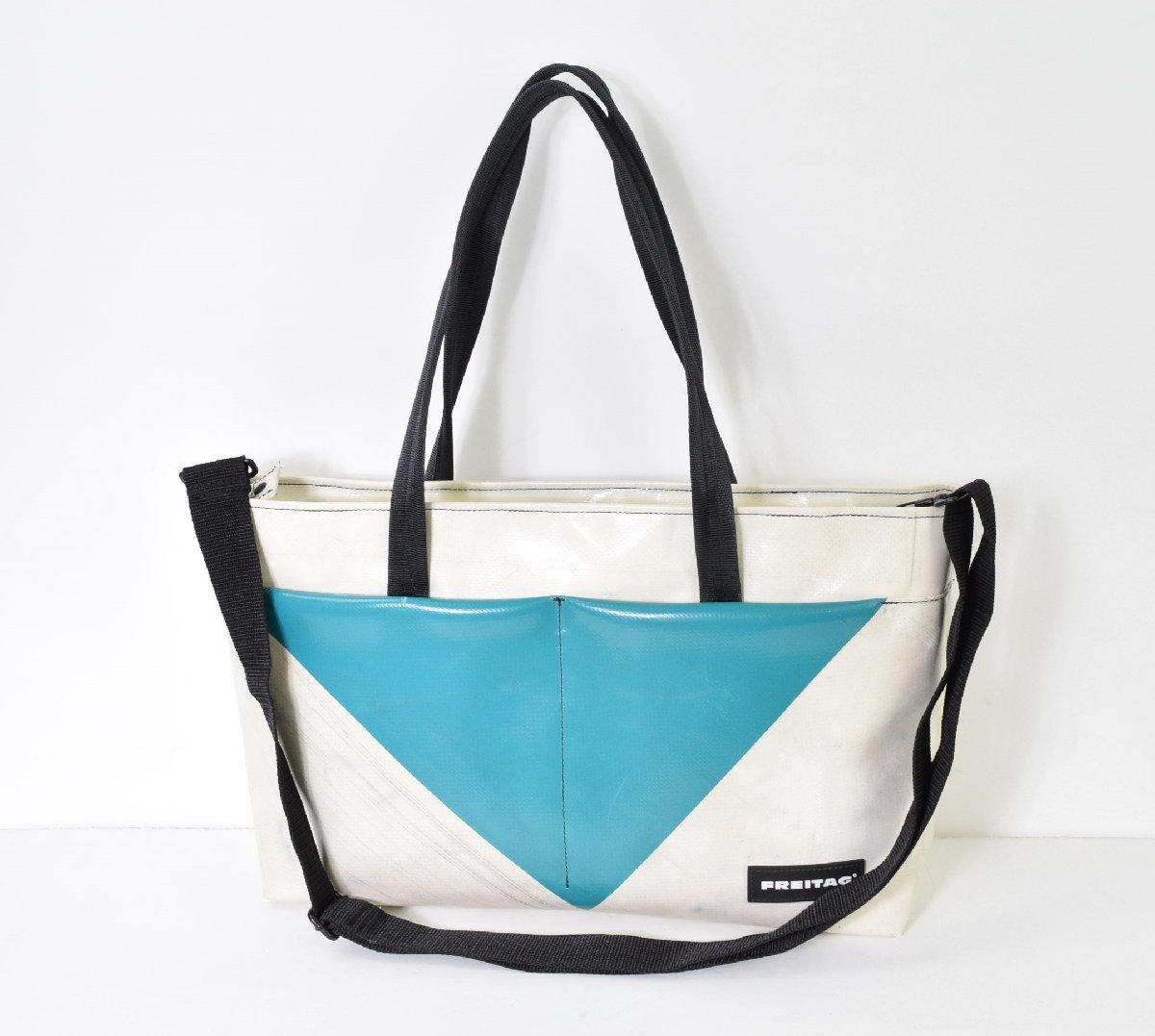 0882-23H0377★FREITAG フライターグ★トートバッグ ショルダーバッグ ブルー×ホワイト FF560 STERLING ¥39，000