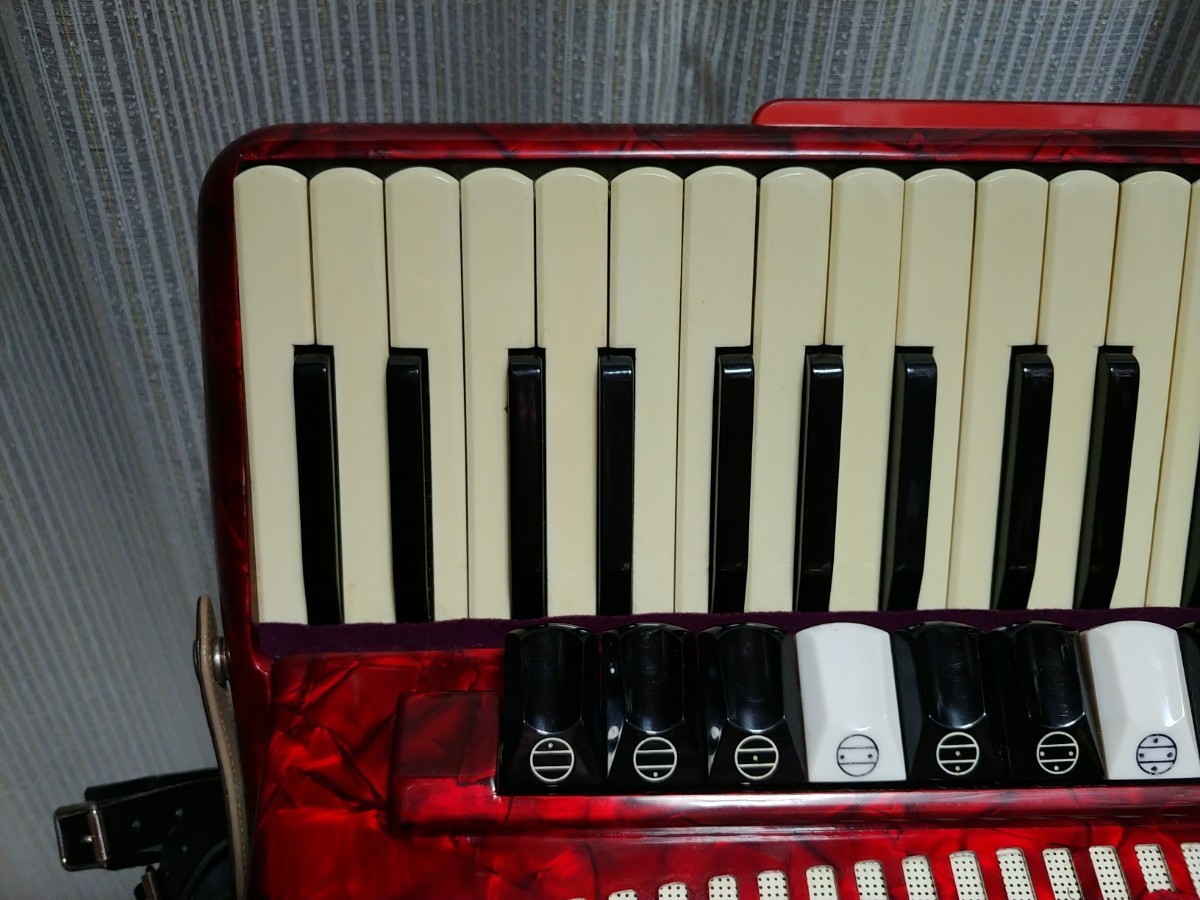 即演奏可能 Baileの最高級機 で近年の製品 41鍵盤 120ベース 分解修理