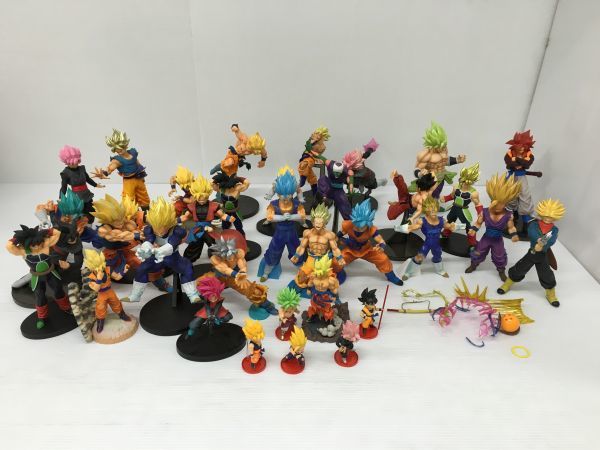 K18-450-0605-055【中古/現状品】ドラゴンボール フィギュア 35体(悟空 