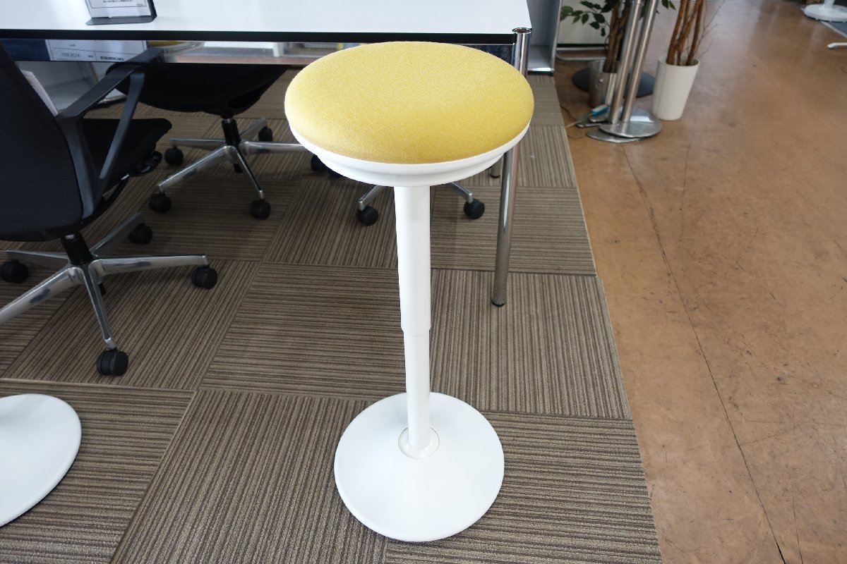 # okamura オカムラ ピルエット スイング脚スツール オフィスチェア L122EZ FXW7 USED