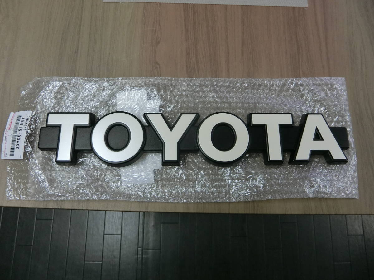 トヨタ エンブレム ランクル 60 70 80 プラド ハイエース プロ 