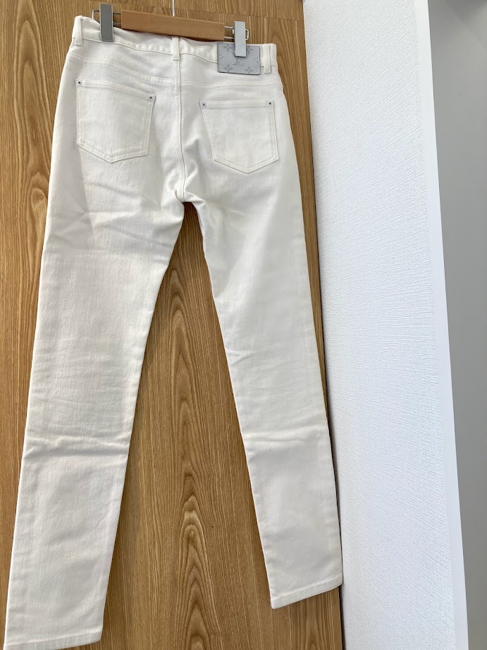 LOUIS VUITTON ルイヴィトン モノグラムパッチ スリムストレッチ