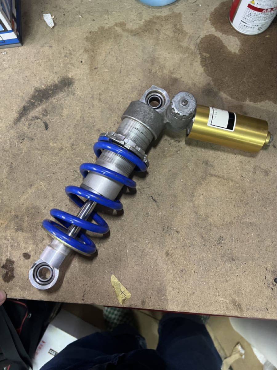 希少！！ヤマハ TZ125 4JTリアサスペンションオイル漏れなし！！流用に 