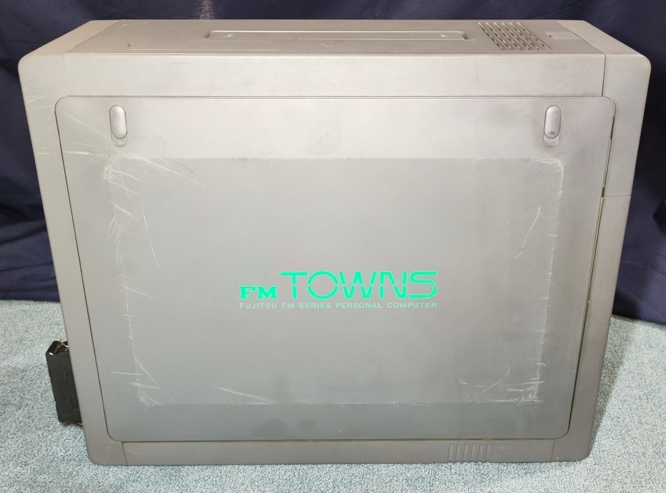FM TOWNS 20F 本体のみ （FMTOWNS FM タウンズ）(FM TOWNS