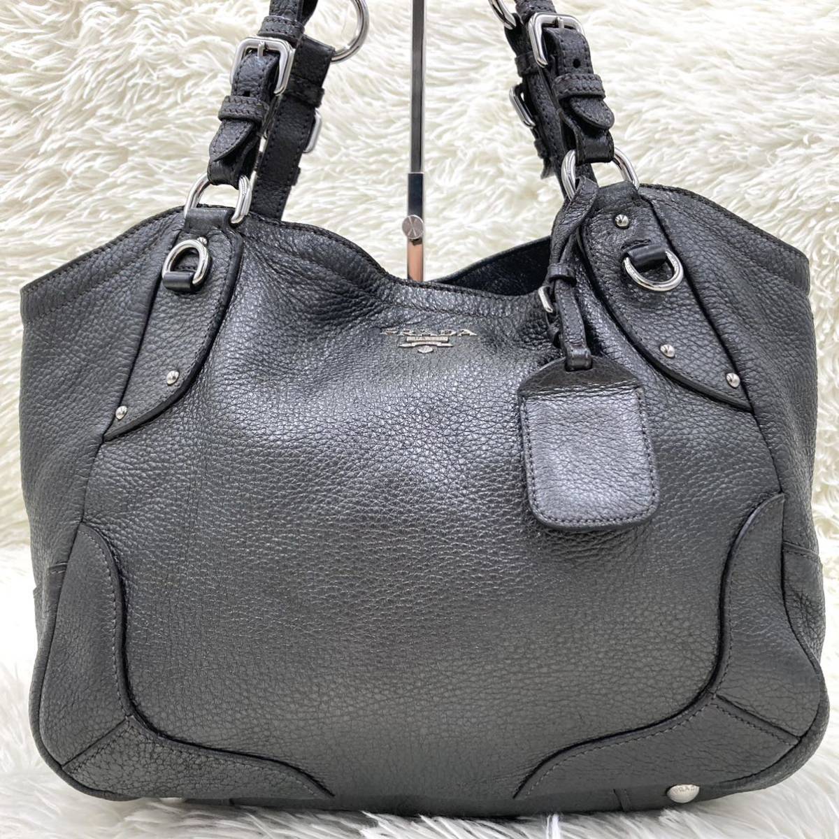 お得，人気SALE 超 PRADA プラダ トートバッグ ハンドバッグ 肩掛け オールレザー メタリック グレー シボ革 ネームタグ 裏地総柄 白タグ レディース(トートバッグ)｜売買されたオークション情報、yahooの商品 かばん、バッグ