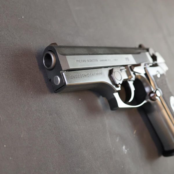 WESTERN ARMS SCW WA ベレッタ M8045 クーガーF カーボンブラックHW