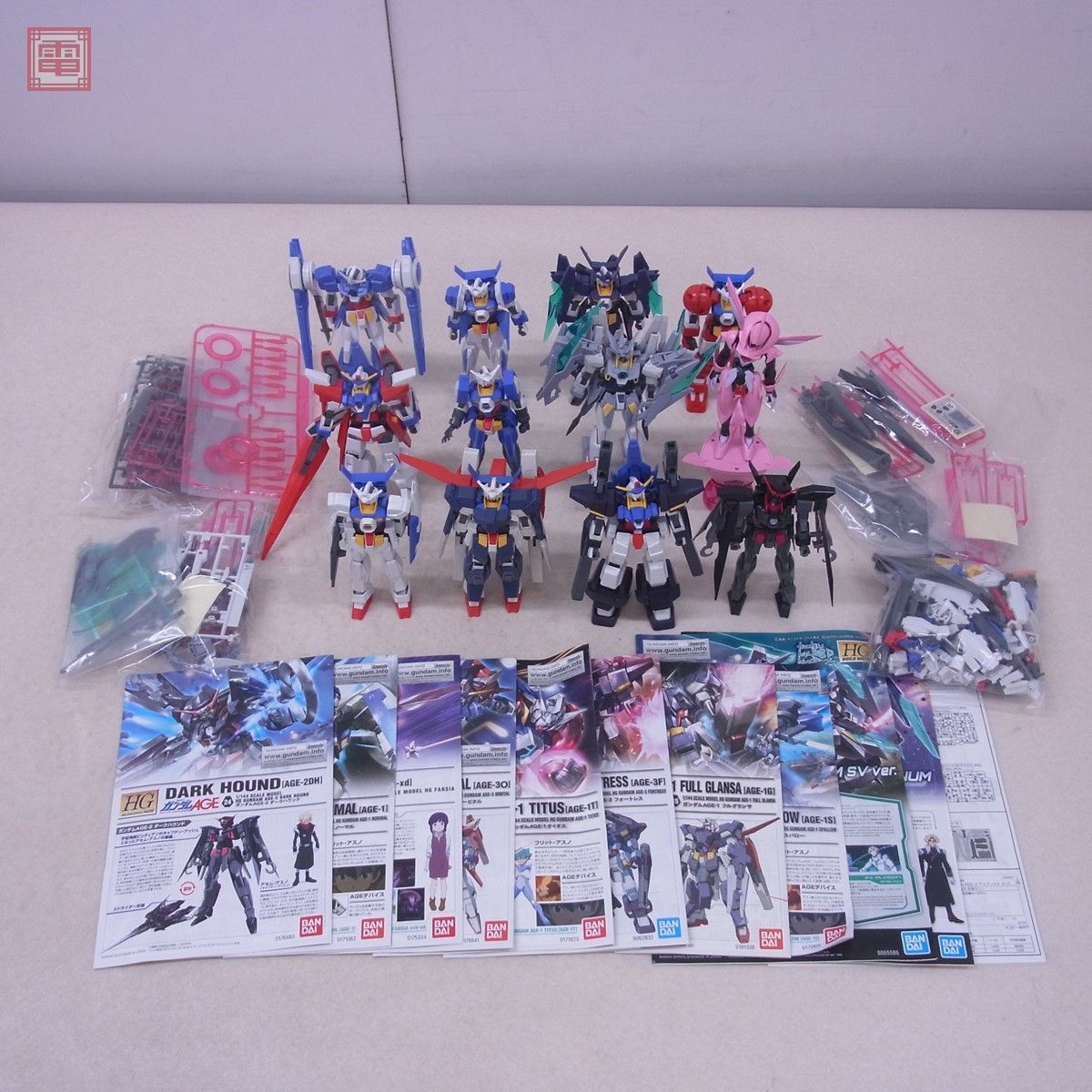 組立済 バンダイ HG 1/144 ガンダムAGE-1 ノーマル/タイタス/スパロー 