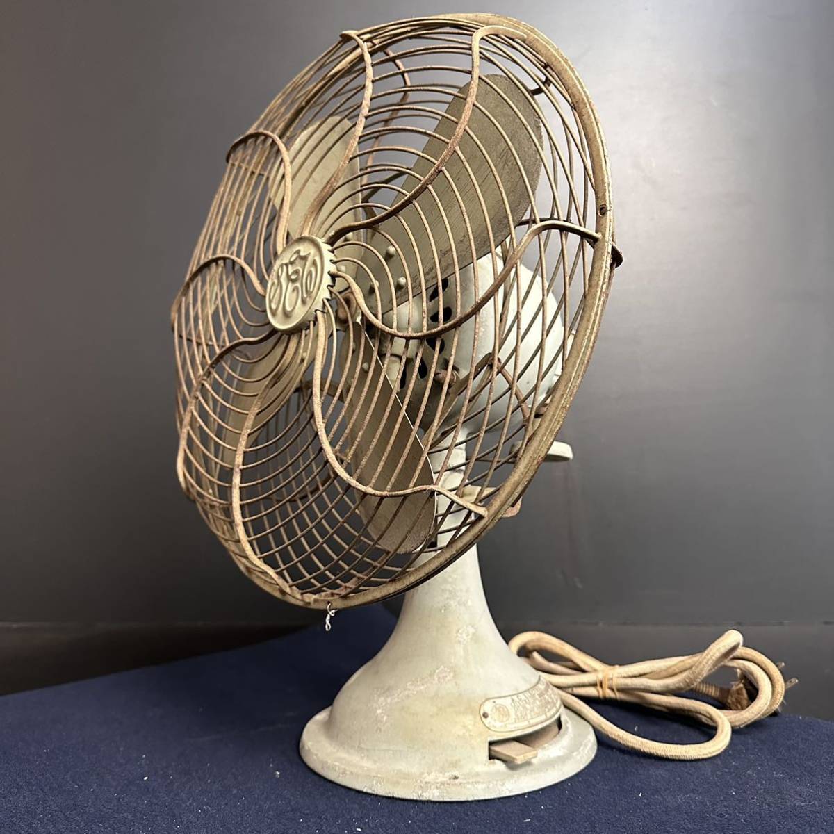 アンティーク扇風機 12 Inch A.C. Electric Fan アンティーク扇風機 12 Inch A.C. Electric Fan 【公式通販】